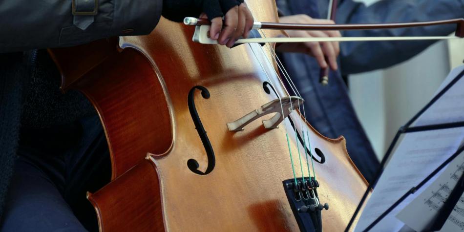 FIRST FRIDAYS featuring Sawtooth Strings at SVMoA