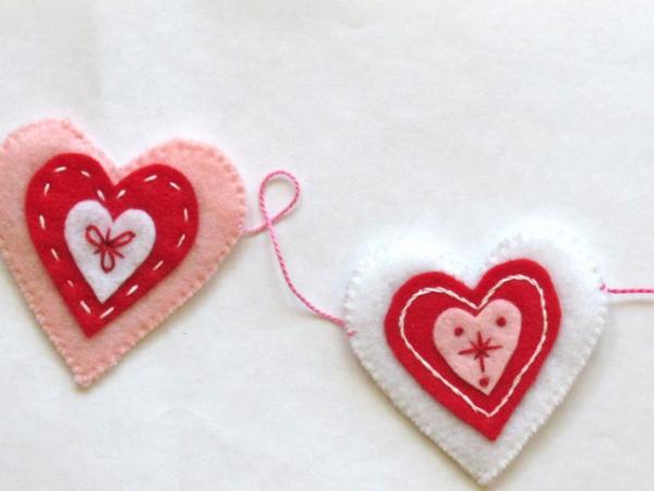 CRAFT SERIES WORKSHOP: Hand Stitched Valentines with Lisa Flowers Ross