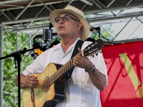 Damian D Rodriguez., El Jefe